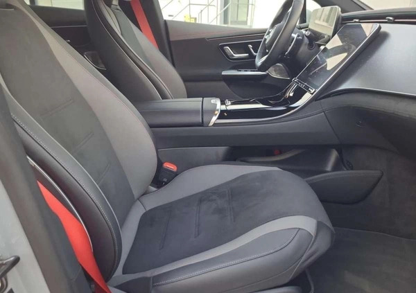 Mercedes-Benz EQE cena 399900 przebieg: 10520, rok produkcji 2022 z Maków Mazowiecki małe 326